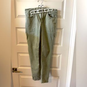 American Eagle Hi-rise jegging green jeans size 12 regular.